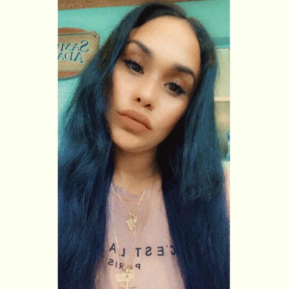 Meet your Posher, Daesha